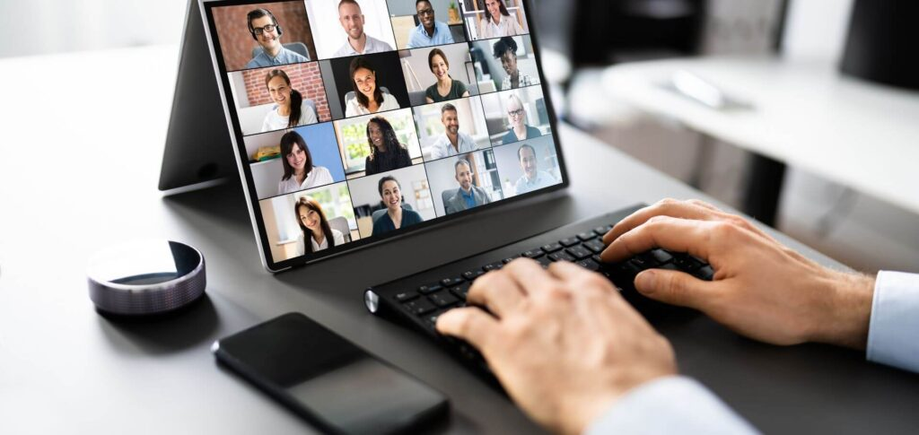 Understanding the Evolution of Online Digital Terminology in Modern Internet Communities
